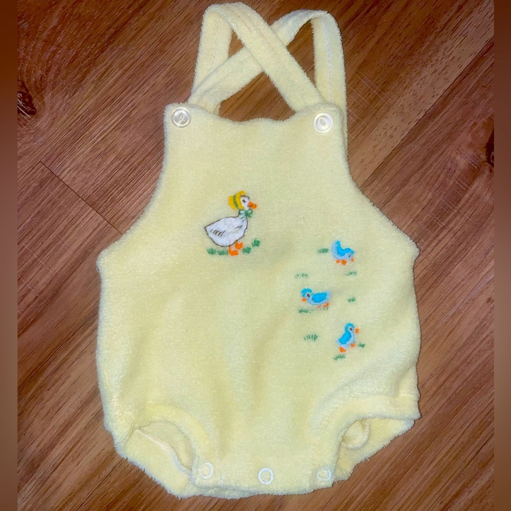 Vintage duckling romper